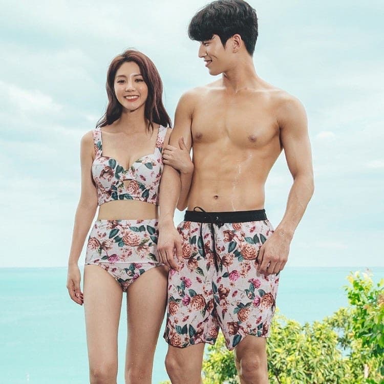 ชุดบีกีนี ลายดอก ชาย , หญิง