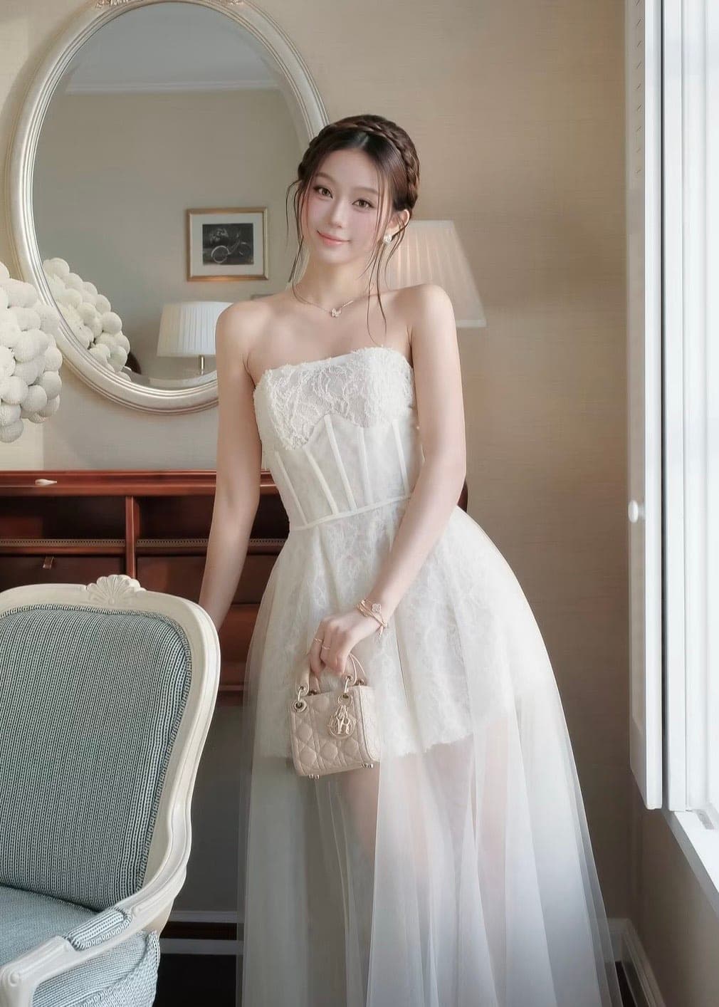 ชุดเซ็ท เดรส + กระโปรงคอร์เซ็ท สีครีม