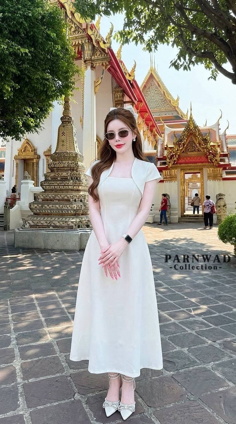 ชุดเซ็ท เดรสยาว + เเสื้อคลุม แต่งดอก