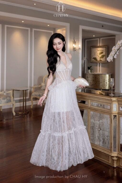 ชุดเดรส ราตรียาว คล้องคอ ลูกไม้ สีขาว BARED CHAU HY รูปที่ 1