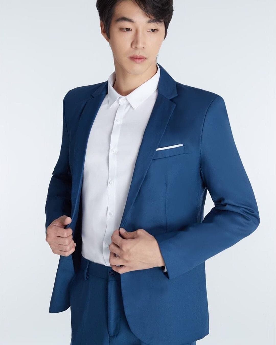 สูทผู้ชาย สีน้ำเงิน รูปที่ 1