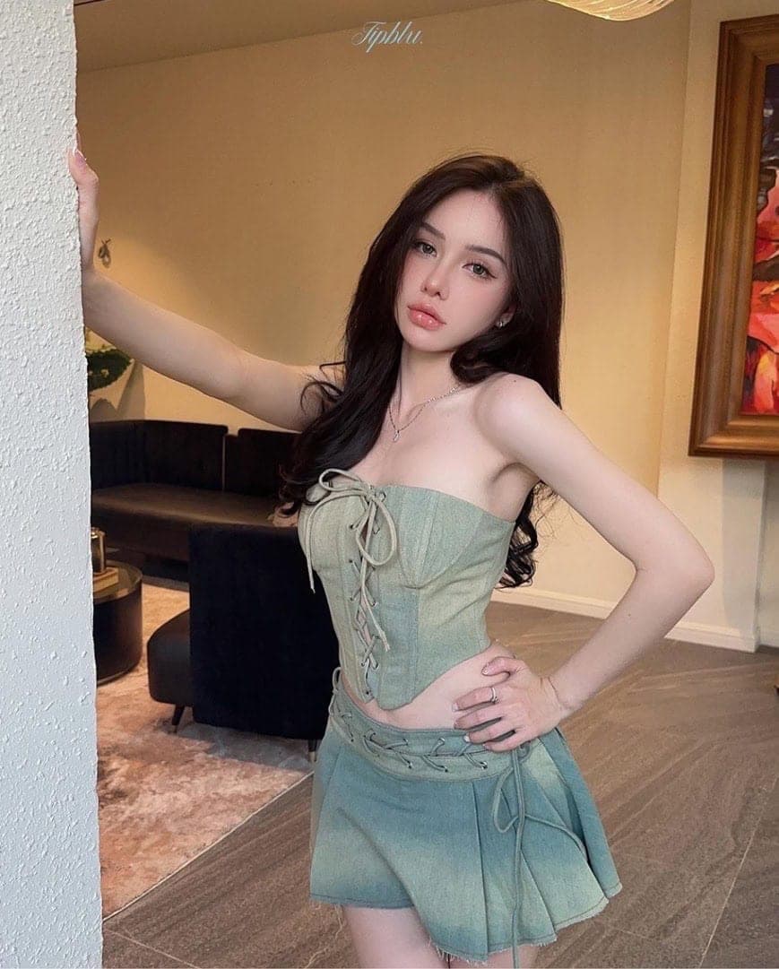 ชุดเซ็ท สียีนส์ รูปที่ 1