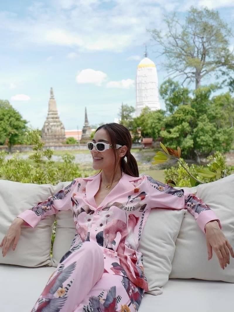 ชุดเซ็ท สีชมพู