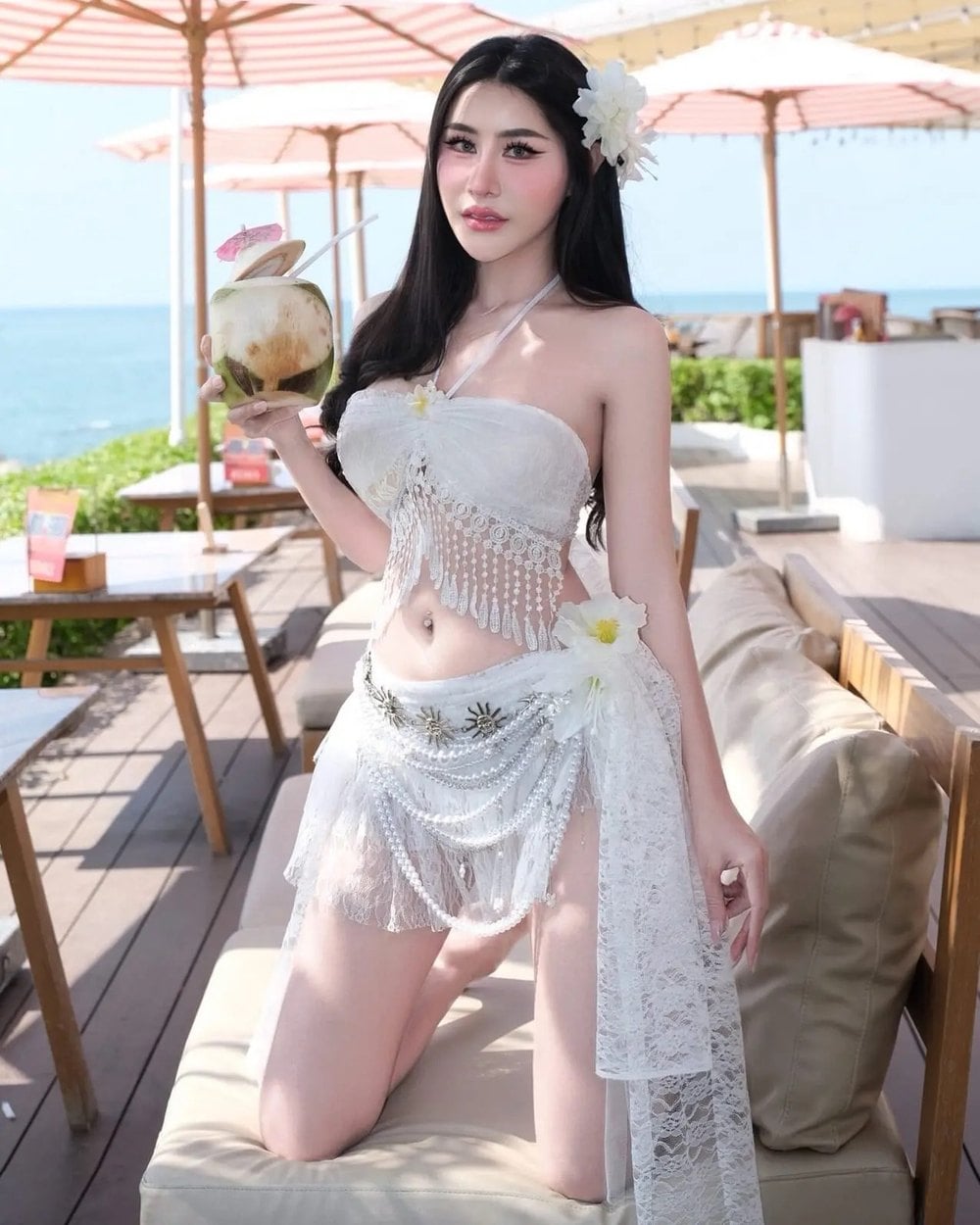 ชุดว่ายน้ำ บิกินี เที่ยวทะเล
