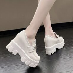 รองเท้า สีขาว 8092 Size 39
