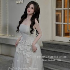 ชุดราตรี เกาะอก แต่งดอก สีขาว 9301 Size S-M